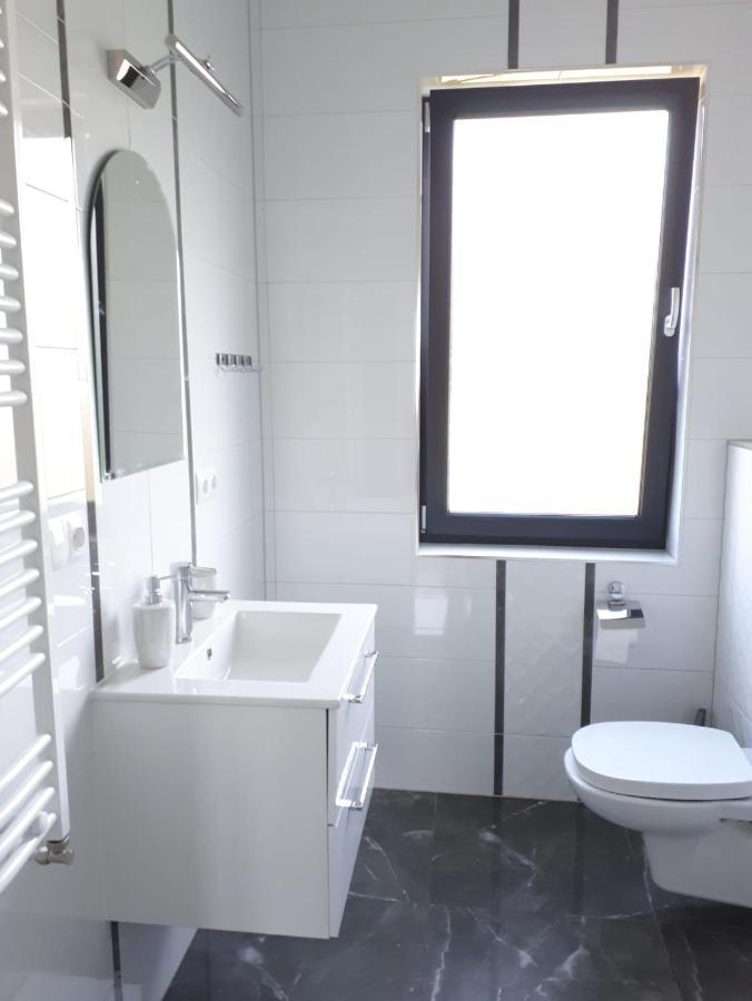 Apartamenty Pod Sosnami Sarbinowo Esterno foto