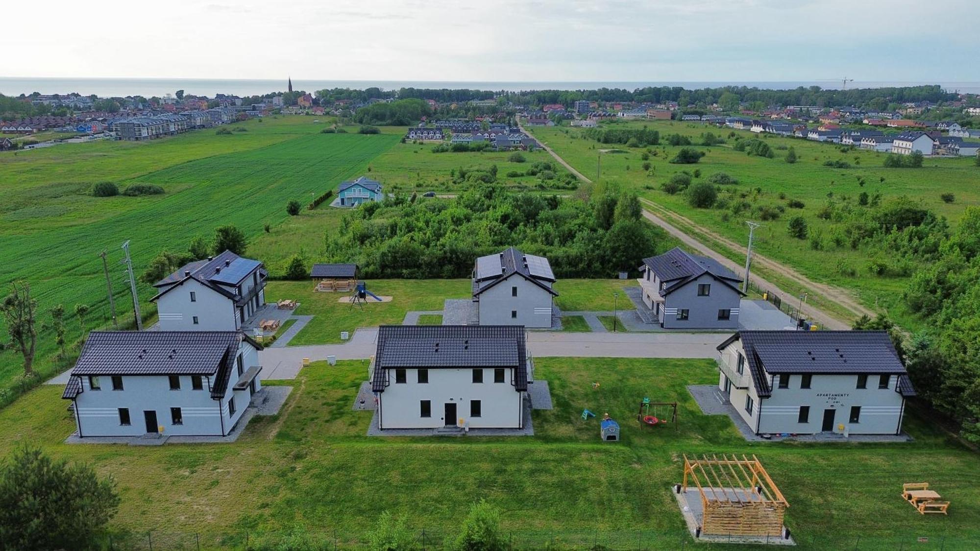 Apartamenty Pod Sosnami Sarbinowo Esterno foto