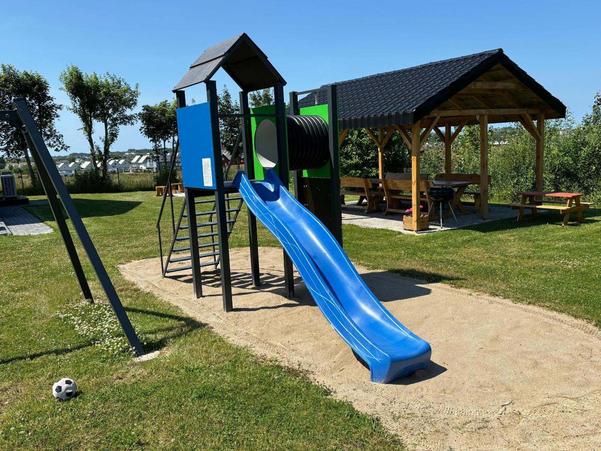 Apartamenty Pod Sosnami Sarbinowo Esterno foto